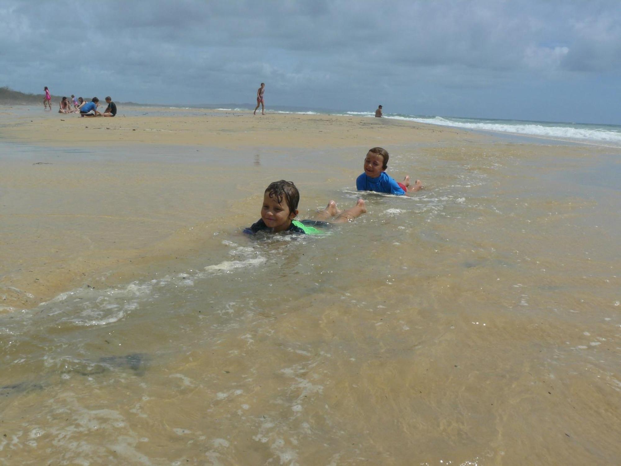 Rainbow Getaway Holiday Apartments Rainbow Beach Bagian luar foto